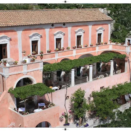 - San Giacomo Villa